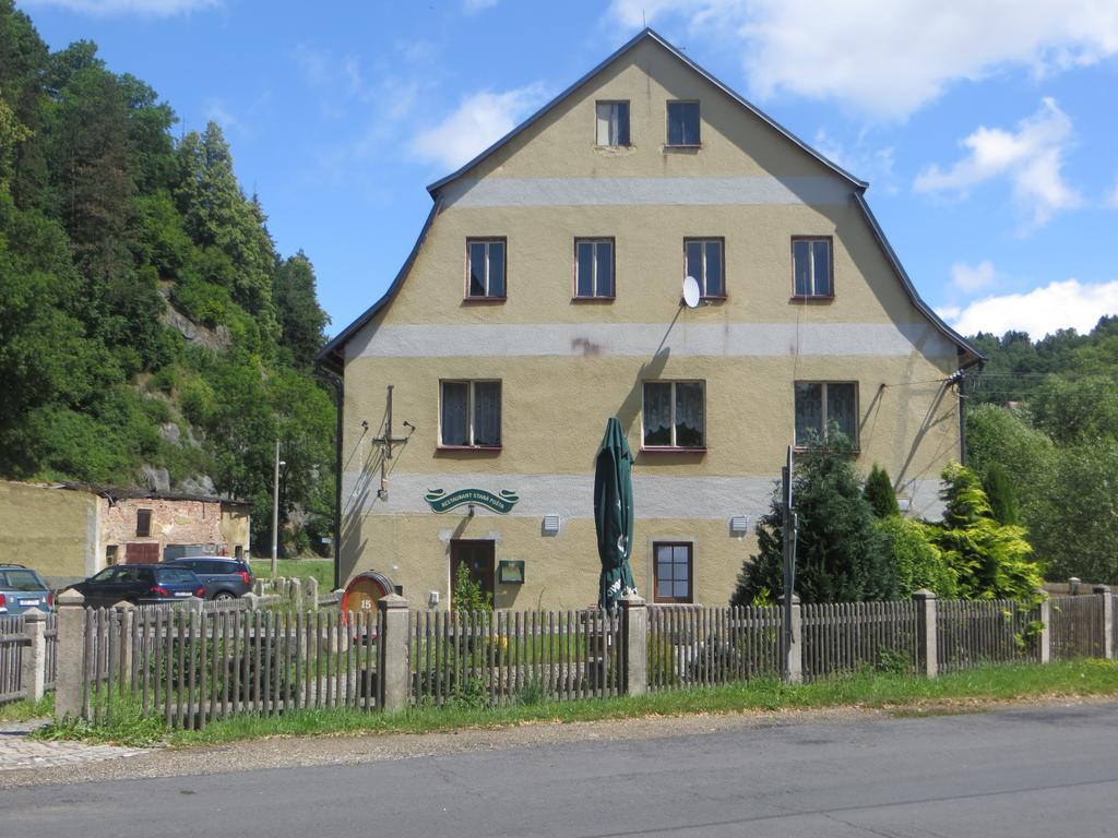 Restaurace a penzion Stará pošta Bečov nad Teplou Exteriér fotografie