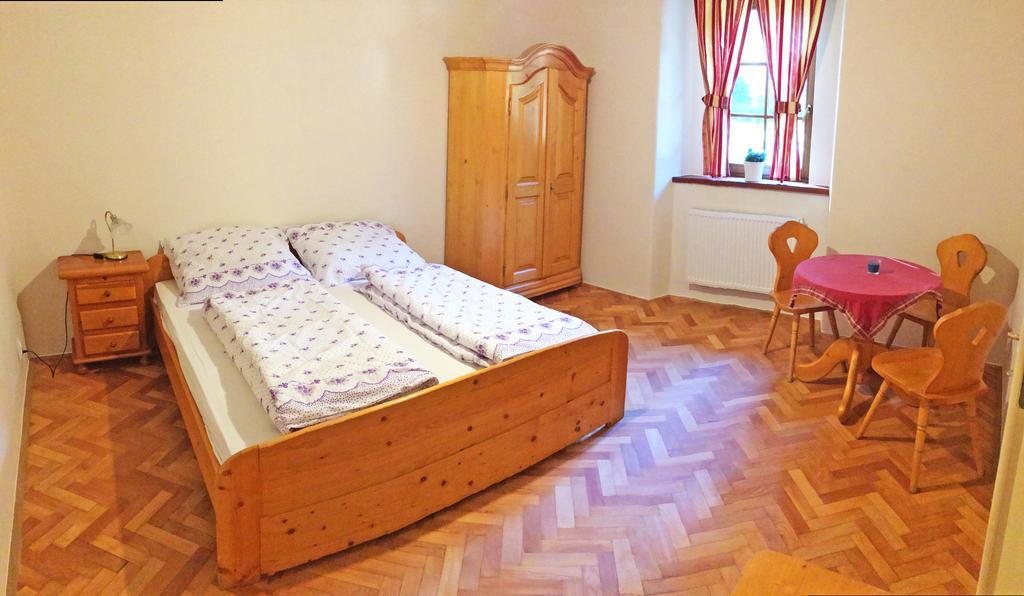 Restaurace a penzion Stará pošta Bečov nad Teplou Exteriér fotografie